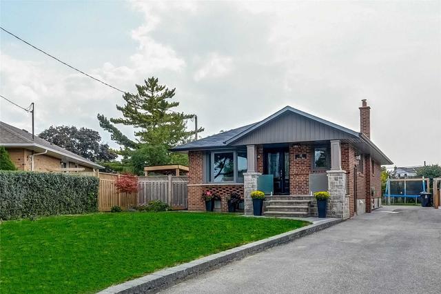 15 Joanna Dr, House detached with 3 bedrooms, 2 bathrooms and 6 parking in Toronto ON | Image 12