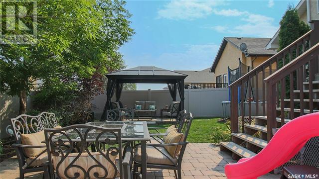 2082 Laurier Bay E, House detached with 4 bedrooms, 3 bathrooms and null parking in Regina SK | Image 42