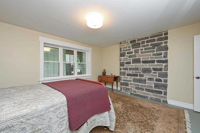 72 Alpine Lane, House detached with 2 bedrooms, 3 bathrooms and 9 parking in South Frontenac ON | Image 18