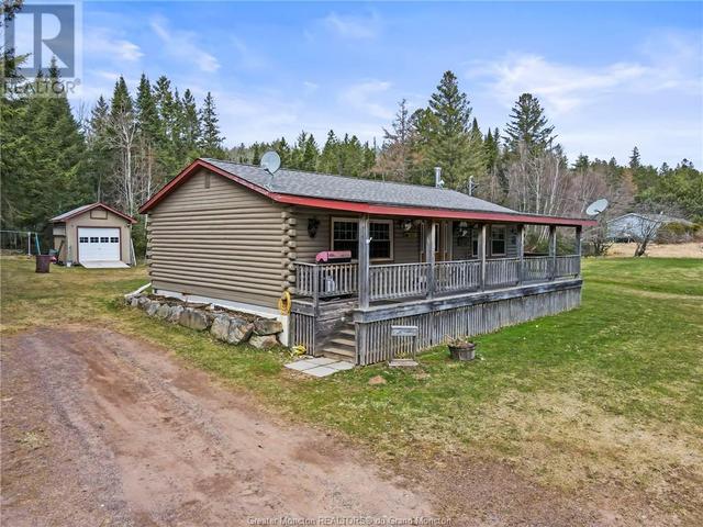 747 Portage Vale Rd, House detached with 2 bedrooms, 1 bathrooms and null parking in Cardwell NB | Image 1