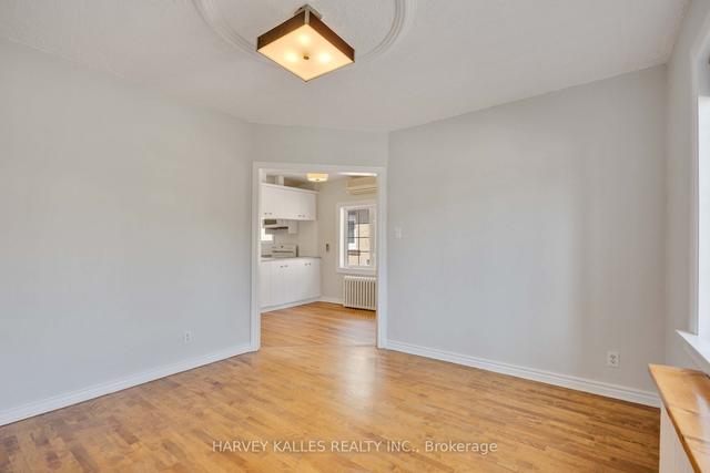460 Northcliffe Blvd, House detached with 2 bedrooms, 2 bathrooms and 3 parking in Toronto ON | Image 27