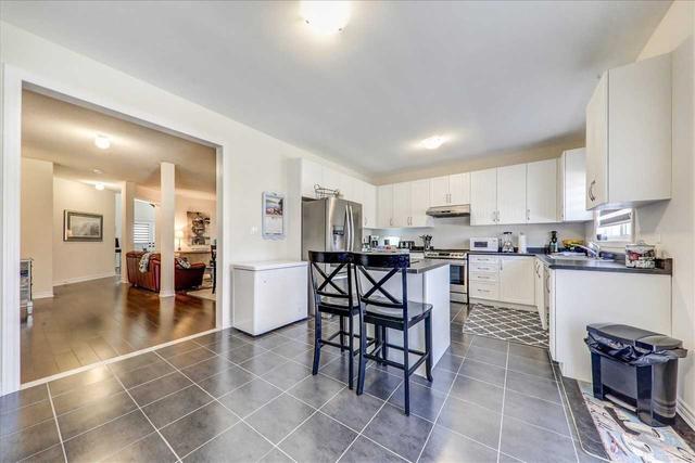 4 Jardine St, House detached with 4 bedrooms, 3 bathrooms and 6 parking in Brock ON | Image 7