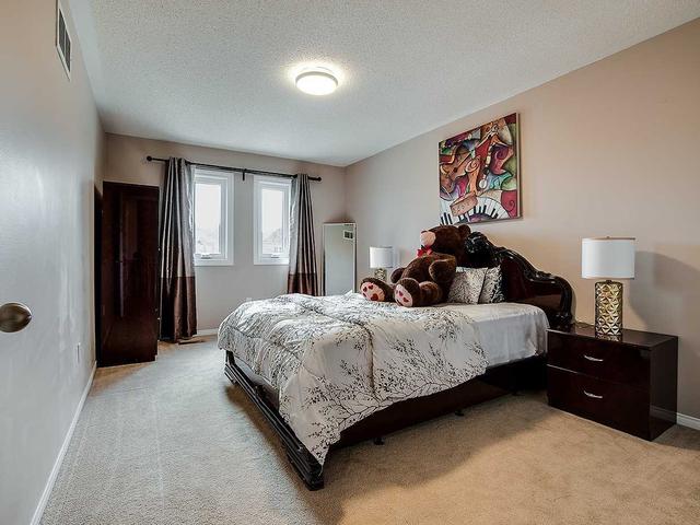 103 Woodhaven Dr, House detached with 3 bedrooms, 3 bathrooms and 3 parking in Brampton ON | Image 13