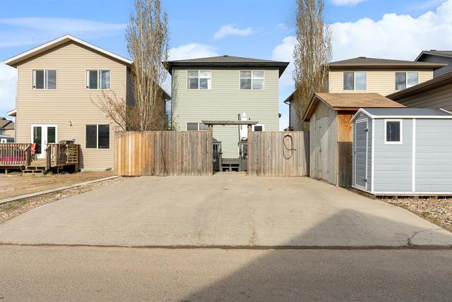 364 Falcon Drive, House detached with 5 bedrooms, 3 bathrooms and 2 parking in Wood Buffalo AB | Image 37
