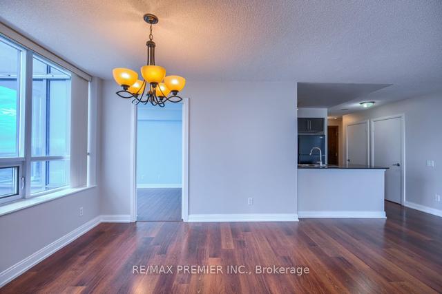 2433 - 35 Viking Lane, Condo with 2 bedrooms, 2 bathrooms and 1 parking in Toronto ON | Image 10