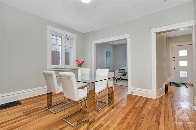 500 Parkdale Avenue, Home with 3 bedrooms, 2 bathrooms and 1 parking in Ottawa ON | Image 9