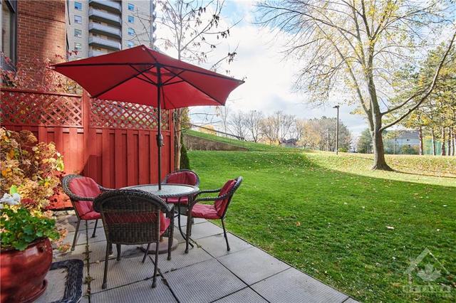 111 - 2871 Richmond Road, Condo with 2 bedrooms, 2 bathrooms and 1 parking in Ottawa ON | Image 10