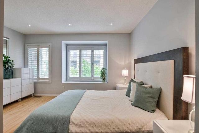 Th 18 - 208 Niagara St, Townhouse with 2 bedrooms, 2 bathrooms and 1 parking in Toronto ON | Image 13