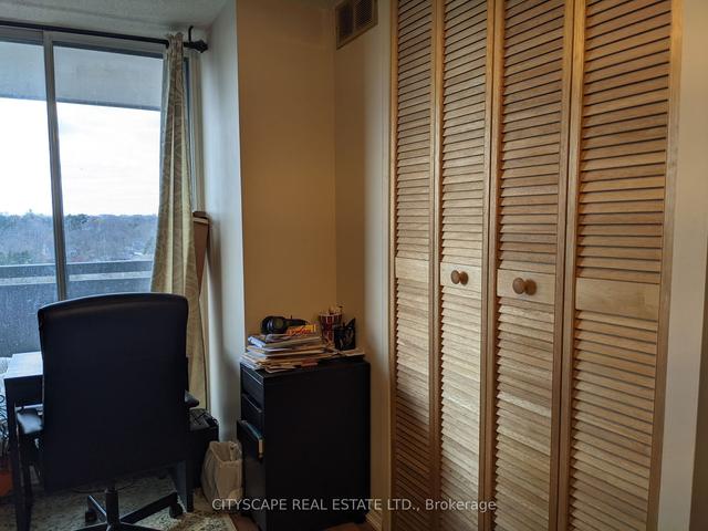 1201 - 3845 Lakeshore Blvd, Condo with 3 bedrooms, 2 bathrooms and 1 parking in Toronto ON | Image 8