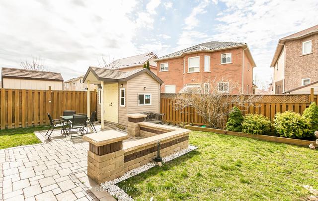 18 Stephanie Ave, House detached with 3 bedrooms, 4 bathrooms and 4 parking in Brampton ON | Image 31