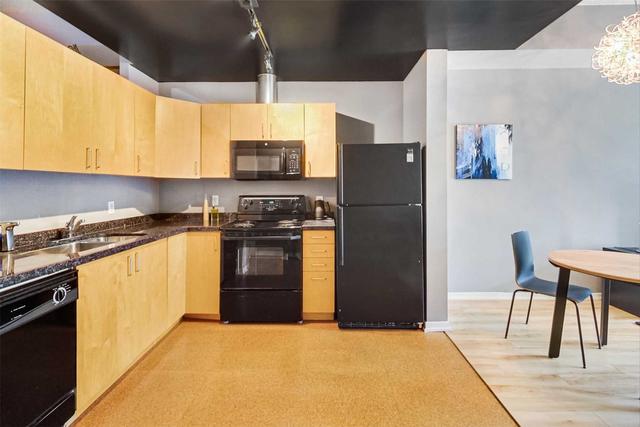 406 - 388 Richmond St W, Condo with 1 bedrooms, 1 bathrooms and 0 parking in Toronto ON | Image 4