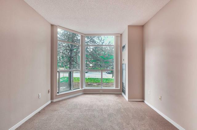 109 - 2177 Burnhamthorpe Rd W, Condo with 2 bedrooms, 2 bathrooms and 2 parking in Mississauga ON | Image 11