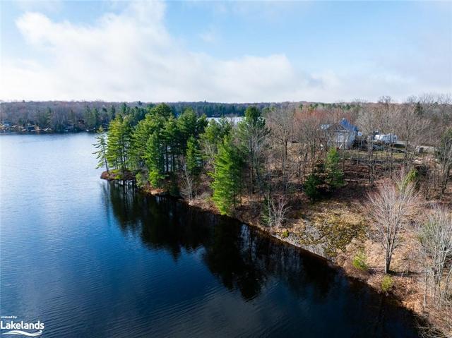 166 Myers Lake Road, House detached with 2 bedrooms, 1 bathrooms and 12 parking in Georgian Bay ON | Image 3