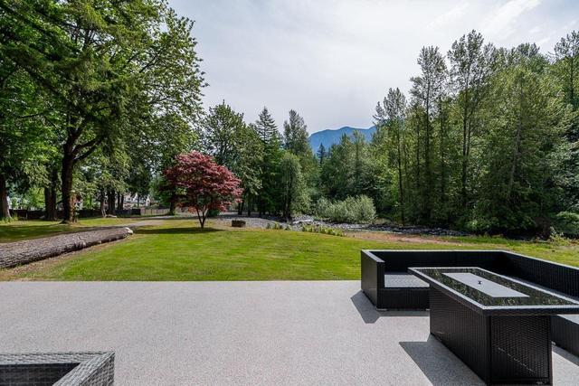 1680 Columbia Valley Road, House detached with 2 bedrooms, 1 bathrooms and null parking in Fraser Valley H BC | Image 34