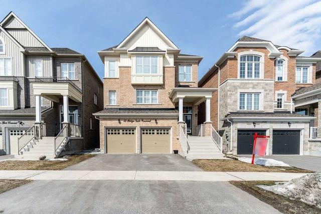 52 Ridge Gate Cres, House detached with 3 bedrooms, 3 bathrooms and 4 parking in East Gwillimbury ON | Image 1