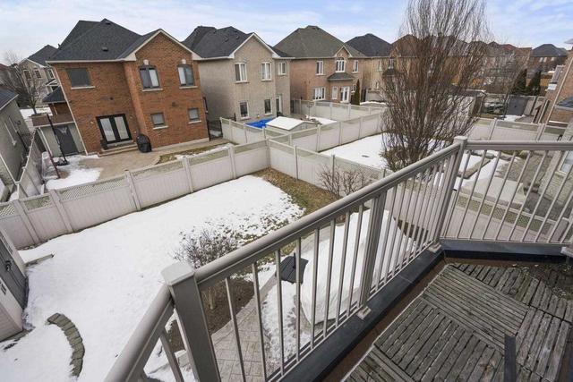 8 Calista St, House detached with 4 bedrooms, 3 bathrooms and 6 parking in Vaughan ON | Image 17
