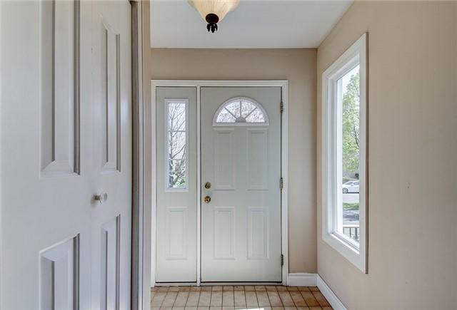 80 Otonabee Ave, House detached with 2 bedrooms, 1 bathrooms and 2 parking in Toronto ON | Image 2