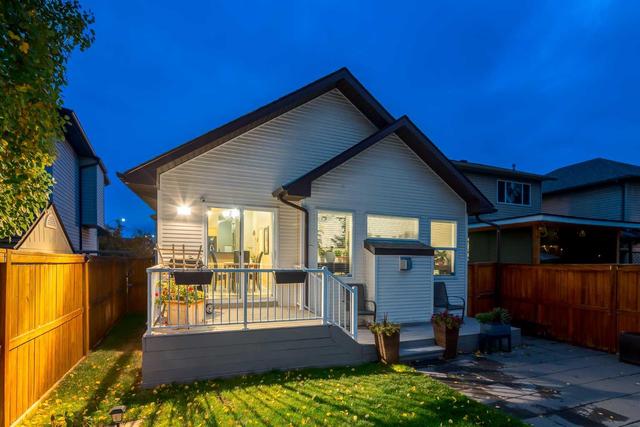 1960 New Brighton Drive Se, House detached with 4 bedrooms, 2 bathrooms and 4 parking in Calgary AB | Image 34