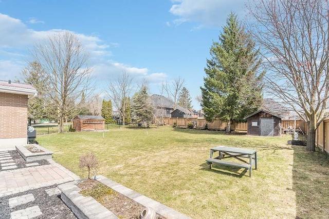 7 Cook Ave, House detached with 4 bedrooms, 3 bathrooms and 6 parking in Innisfil ON | Image 15