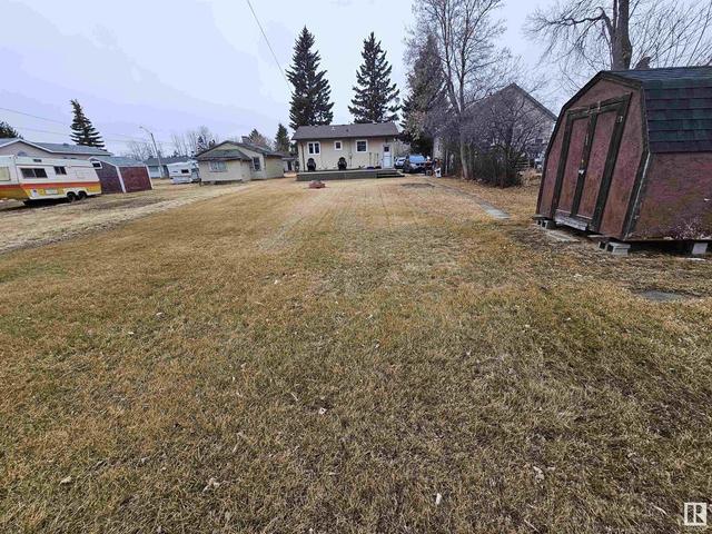 225 6 St, House detached with 2 bedrooms, 1 bathrooms and null parking in Thorhild County AB | Image 13