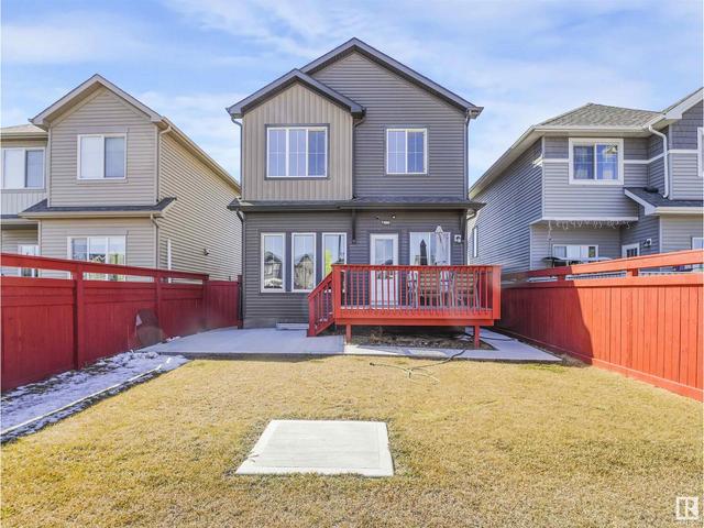 2813 Duke Cr Sw, House detached with 4 bedrooms, 3 bathrooms and 2 parking in Edmonton AB | Image 2