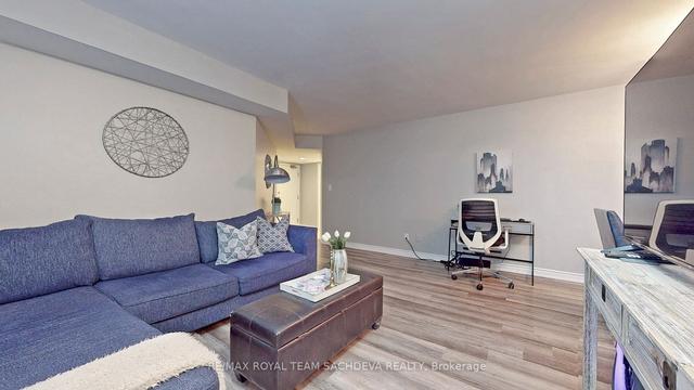 1208 - 2 Rean Dr, Condo with 2 bedrooms, 2 bathrooms and 1 parking in Toronto ON | Image 4