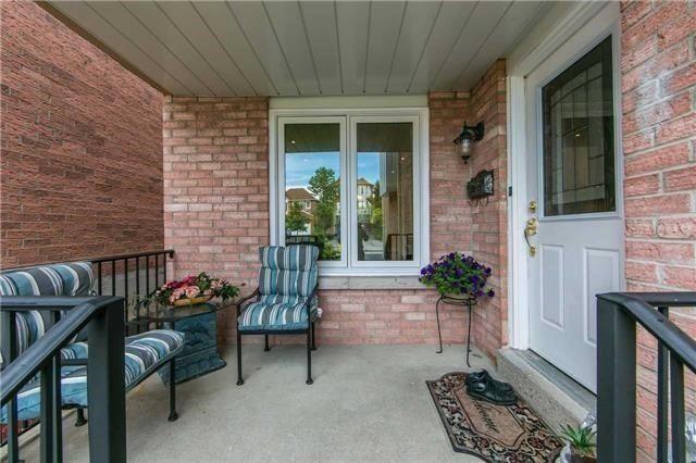 85 Glen Cres, House detached with 3 bedrooms, 4 bathrooms and 3 parking in Vaughan ON | Image 4
