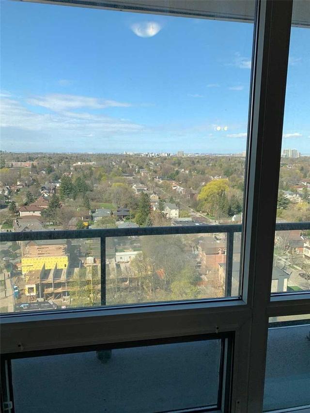 m2n2n1 - 68 Canterbury  1805 Pl, Condo with 1 bedrooms, 2 bathrooms and 1 parking in Toronto ON | Image 8