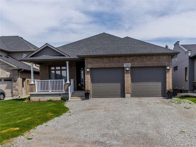 7265 Optimist Lane Lane, House detached with 5 bedrooms, 3 bathrooms and 4 parking in Niagara Falls ON | Image 2