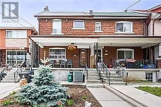 534 Gladstone Ave, House semidetached with 3 bedrooms, 2 bathrooms and 4 parking in Toronto ON | Image 1