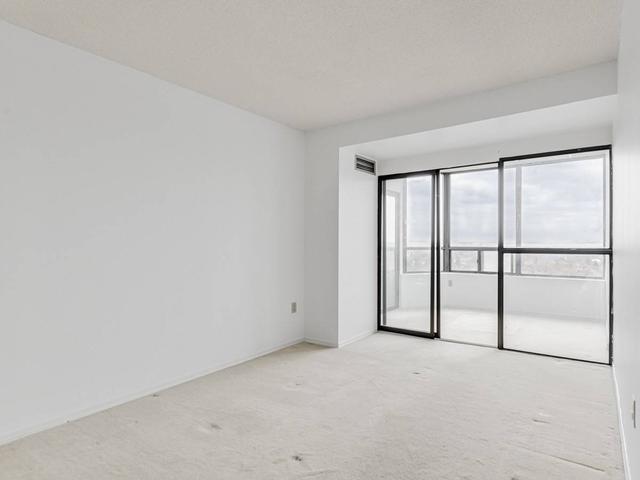 ph 206 - 7440 Bathurst St, Condo with 2 bedrooms, 2 bathrooms and 2 parking in Vaughan ON | Image 6