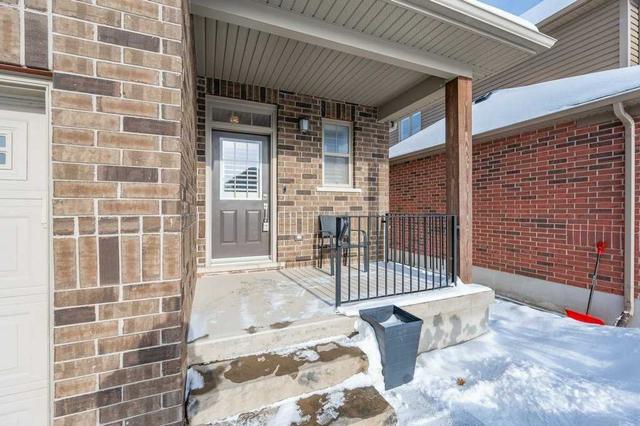 15 Eden Oak Tr, House detached with 3 bedrooms, 3 bathrooms and 3 parking in Kitchener ON | Image 23