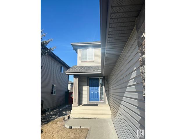 2175 Haddow Dr Nw, House detached with 4 bedrooms, 3 bathrooms and null parking in Edmonton AB | Image 2