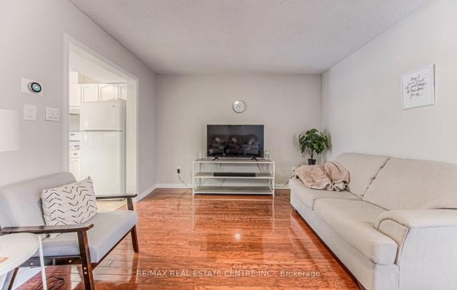 35 - 235 Saginaw Pkwy, Townhouse with 3 bedrooms, 2 bathrooms and 1 parking in Cambridge ON | Image 10