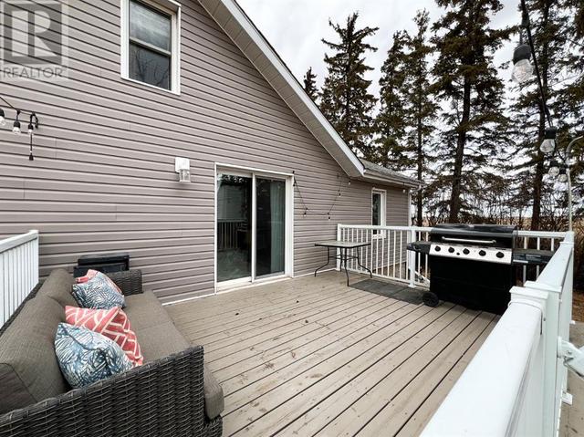 79324 Highway 744, House detached with 2 bedrooms, 1 bathrooms and null parking in Smoky River No. 130 AB | Image 26