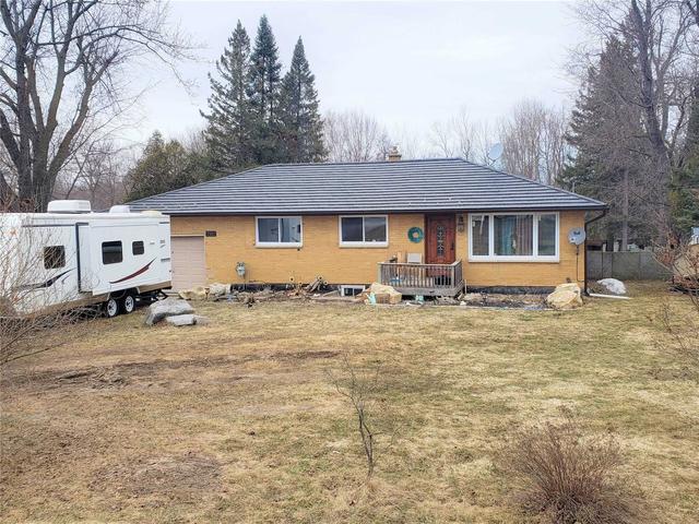 7912 Main St, House detached with 3 bedrooms, 2 bathrooms and 6 parking in Adjala Tosorontio ON | Image 1