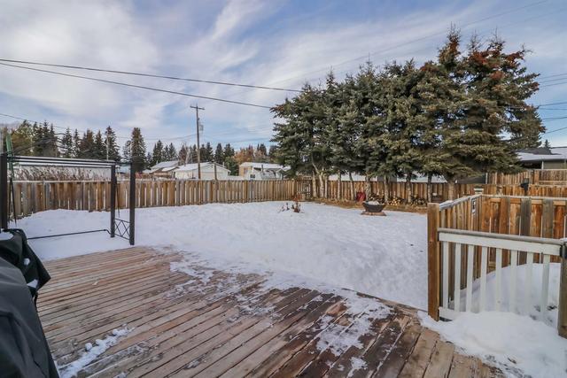 4844 51 Ave, House detached with 4 bedrooms, 2 bathrooms and 4 parking in Eckville AB | Image 20