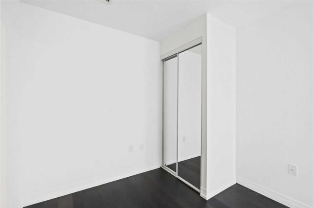 314 - 251 Jarvis St, Condo with 3 bedrooms, 2 bathrooms and 0 parking in Toronto ON | Image 2