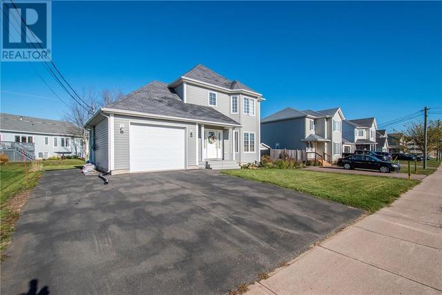 221 Rennick Rd, House detached with 4 bedrooms, 2 bathrooms and null parking in Moncton NB | Card Image