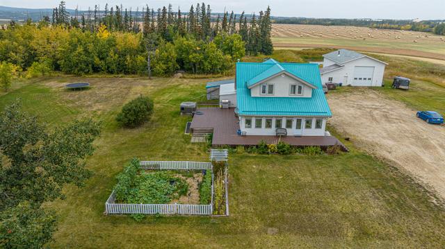 83014 Twp 712, House detached with 4 bedrooms, 1 bathrooms and null parking in Grande Prairie County No. 1 AB | Image 2
