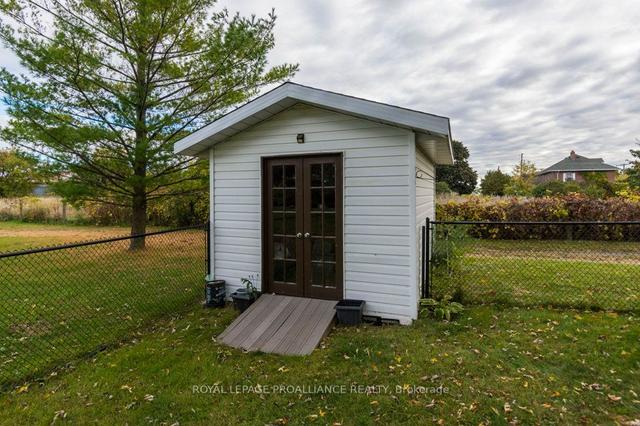 17272 Highway 2, House detached with 3 bedrooms, 2 bathrooms and 6 parking in Quinte West ON | Image 21
