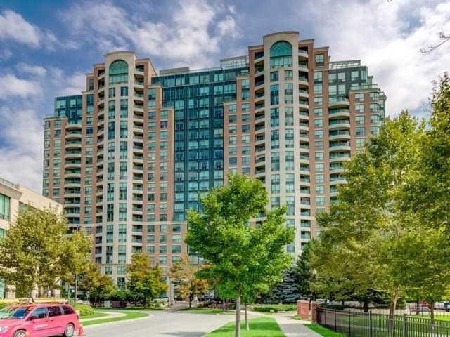 Uph09 - 23 Lorraine Dr, Condo with 2 bedrooms, 2 bathrooms and 1 parking in Toronto ON | Image 1