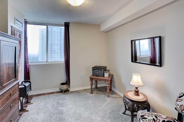 1201 - 3590 Kaneff Cres, Condo with 3 bedrooms, 2 bathrooms and 2 parking in Mississauga ON | Image 26