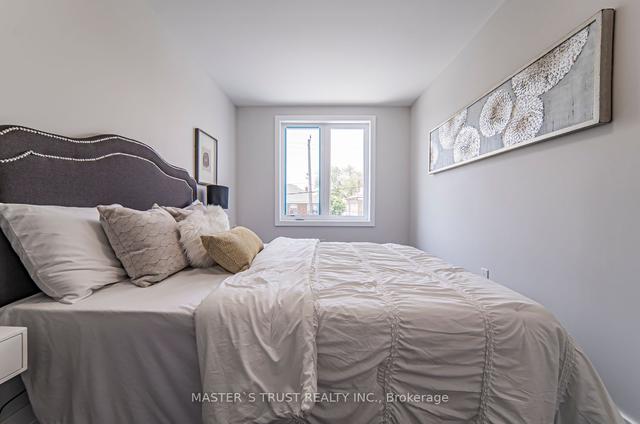 613 Old Weston Rd S, House detached with 3 bedrooms, 4 bathrooms and 4 parking in Toronto ON | Image 17