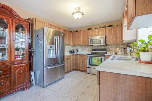 29 Brown Dr, House detached with 4 bedrooms, 3 bathrooms and 2 parking in St. Catharines ON | Image 7