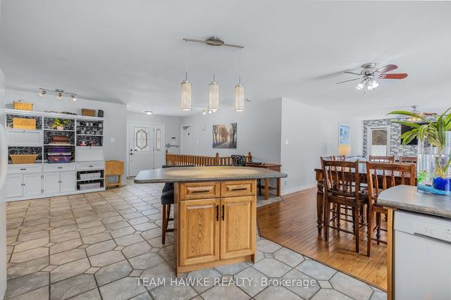 124 Arlynn Cres, House detached with 3 bedrooms, 3 bathrooms and 10 parking in Penetanguishene ON | Image 30