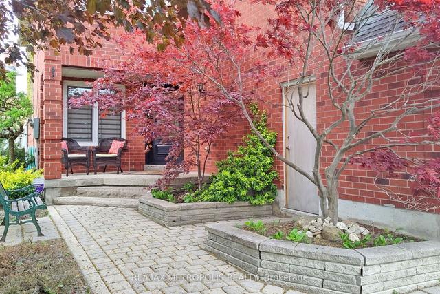 15 Arisaig Dr, House detached with 3 bedrooms, 4 bathrooms and 5 parking in Vaughan ON | Image 29