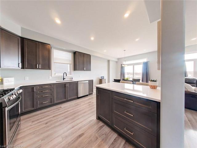 1657 Brookedayle Avenue, House detached with 3 bedrooms, 2 bathrooms and 3 parking in Kingston ON | Image 5