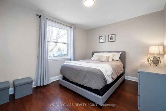 199 Ridgewood Rd, House detached with 3 bedrooms, 3 bathrooms and 8 parking in Toronto ON | Image 13