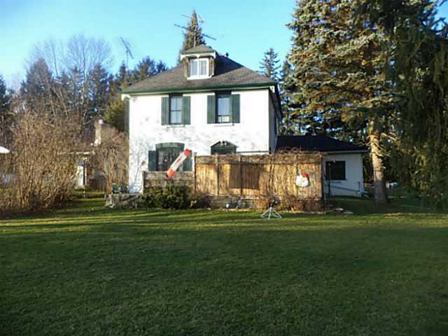 2000 Ridge Rd W, House detached with 4 bedrooms, 2 bathrooms and null parking in Oro Medonte ON | Image 1